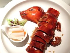 -江上荟·创意中国菜(绿地缤纷城店)