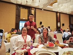 -成都世外桃源酒店-宴会厅·草坪婚礼·会议活动