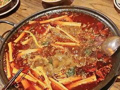 -旧街市鲜货老火锅(大光路店)