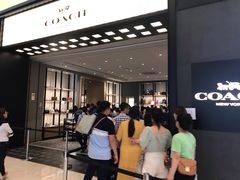 -乐天百货(环球中心店)