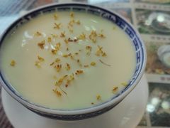 -周大娘牛乳(旧寨古村总店)