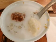 -RUXU入续糖水铺与包(卓悦中心店)