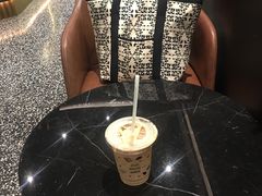 -星巴克(西藏路店)