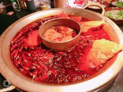 -王婆乔鲜鱼自助火锅(蜀汉路店)