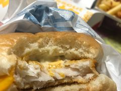 -麦当劳(莘松路芭比伦DT店)