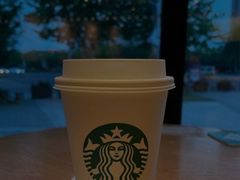 -星巴克(七宝领展广场1F店)