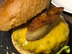 -HIGH FIVE哈福手工汉堡(桂林路店)