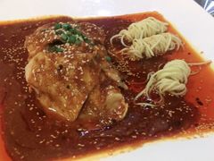 -万重锦·人文川菜馆(骡马市店)