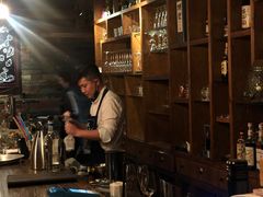 -斯普汇生蚝牛排馆(中骏世界城店)