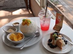 -Cheevit Cheeva(Sirimangkalajarn)