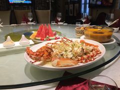 -榕树下海鲜馆(坪山路店)