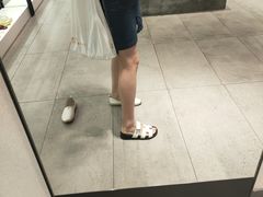 -浙江华贸鞋业服饰城