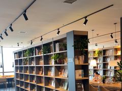 -魔方城市书房(中街益田店)