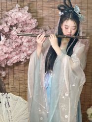 -汉仪华裳汉服馆(打浦桥店)