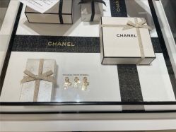 -Chanel