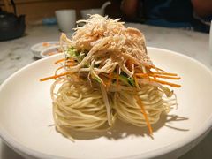 鸡丝凉面-初蓉丨遇见新川菜(亲贤街荣耀店)