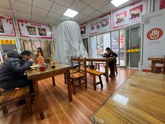 -卢聪艺小吃店(阳翟总店)