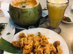 -大树下海鲜饭店