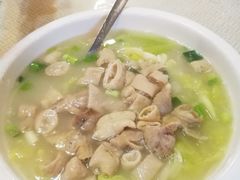 -茅屋大酒店