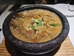 白洋淀石锅嘎鱼-小放牛炒菜馆(裕华万达店)