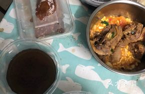 Braised Goose Leg Soup Rice Noodles