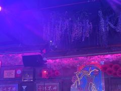 -喜鹊音乐酒馆(西街店)