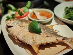 -大头虾越式风味餐厅(光明广场店)