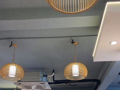 -胡须佬鸡煲四季火锅店(石厦西村直营店)