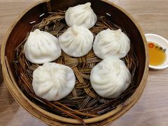 鲜肉汤包-小梅园饭堂(东方路店)
