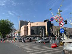 -胖东来生活广场(健康路店)