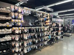 -迪卡侬(西三旗店)