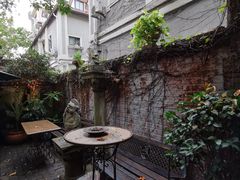 -古董花园(思南路42弄小区店)
