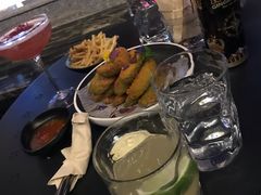 -STARRY CAFE & LOUNGE BAR(高新店)