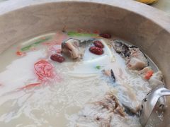 -湖景渔湾