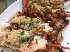 -鹏城人家海鲜酒家·23年老字号(较场尾店)