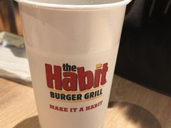 -The Habit Burger Grill 哈比特汉堡(复兴soho店)