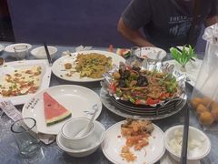 -龙香居海鲜浑锅家常菜·特色驴肉