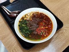 -三好食堂(煎饺·馄饨·肉饼米线·盛世广场店)