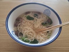 -禧凰·老上海白斩鸡辣肉面店