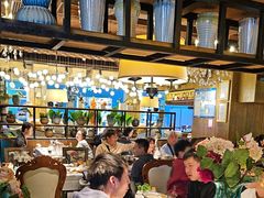 -领鲜活海鲜榴莲自助火锅(东门店)