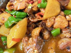 -俭寨大盘鸡·手抓肉·烧烤新疆菜(乌苏路店)