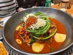 -喇喇排骨火锅·传统韩式脊骨汤(望京西园总店)