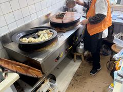 -黄阿姨锅贴大王(万航渡路店)