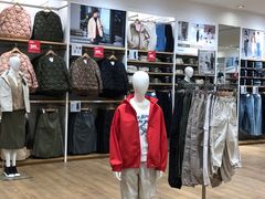 -优衣库(济南振华商厦店)