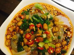 大胡子凉粉-张大胡子鱼头火锅酒楼(长益路店)