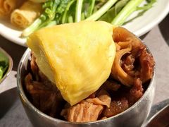 -张哞哞·鲜切牛肉自助火锅(高德置地店)