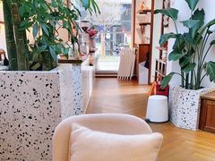 -Line 咖啡(石厦花园店)