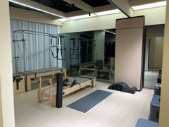-乐刻瑜伽·普拉提·小瑜荚YogaPod(滨江银泰店)