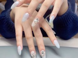 -UGIRL有个美甲