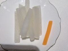 -八府香鸭·啫啫煲(华山路店)